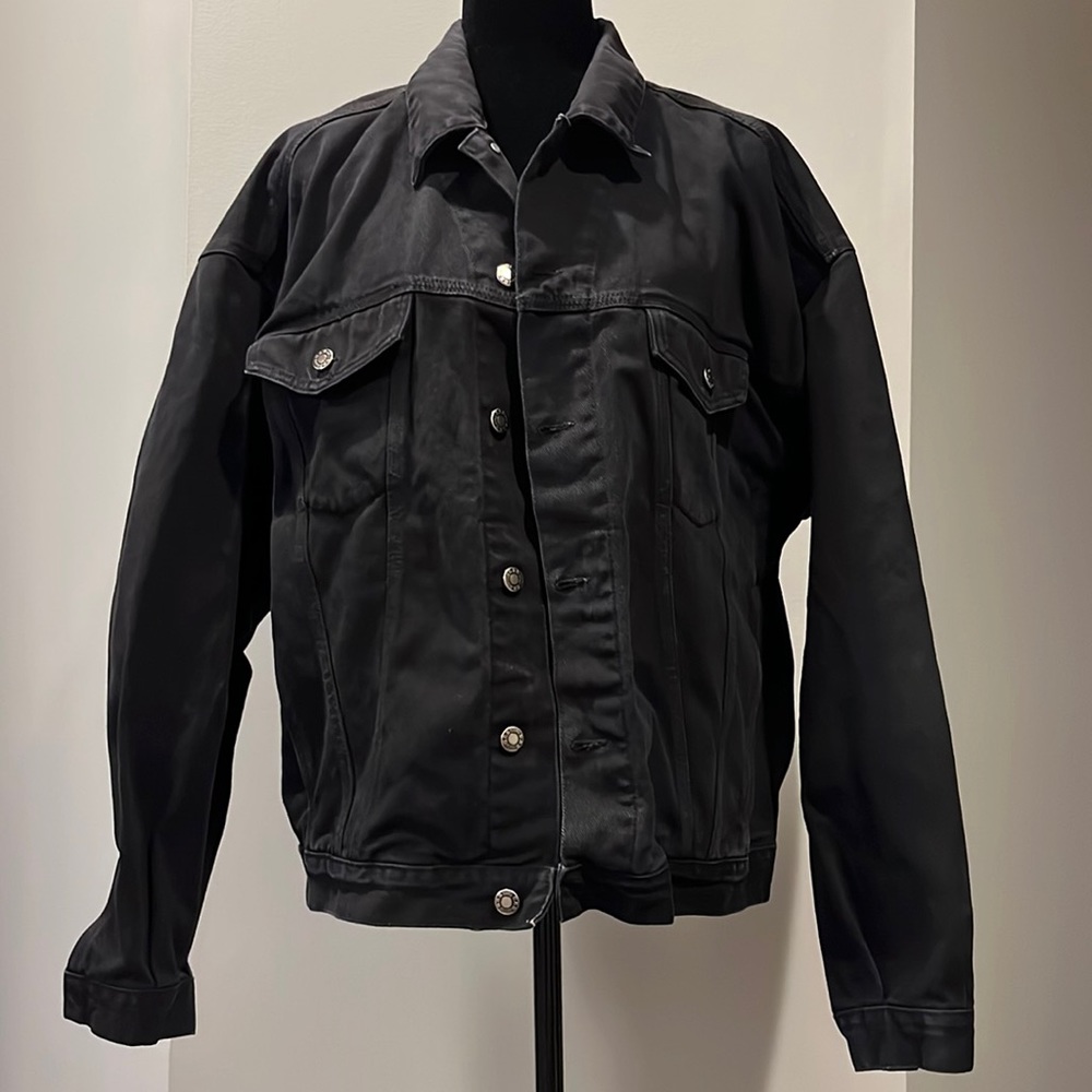 Gas Jean Jacket. Street Mood Size XL. Black with Silver Buttons. EUC!